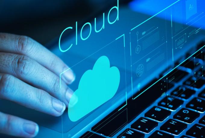 Cloud Migration Guide: A Successful and Risk-Free Transformation with the 6R Strategy